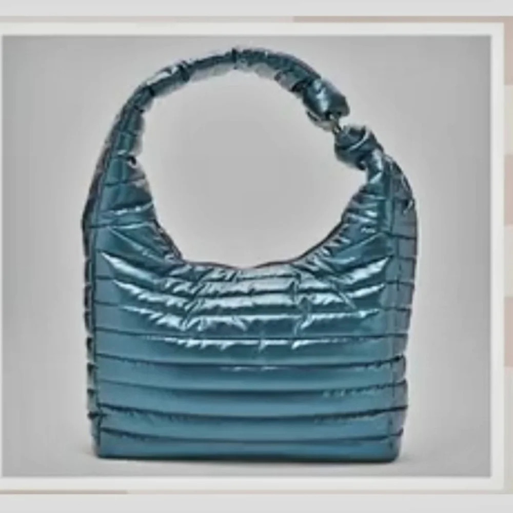 NWT Think Royln Large Knot Strap Hobo Bag - Amsterdam - Picture 4 of 10